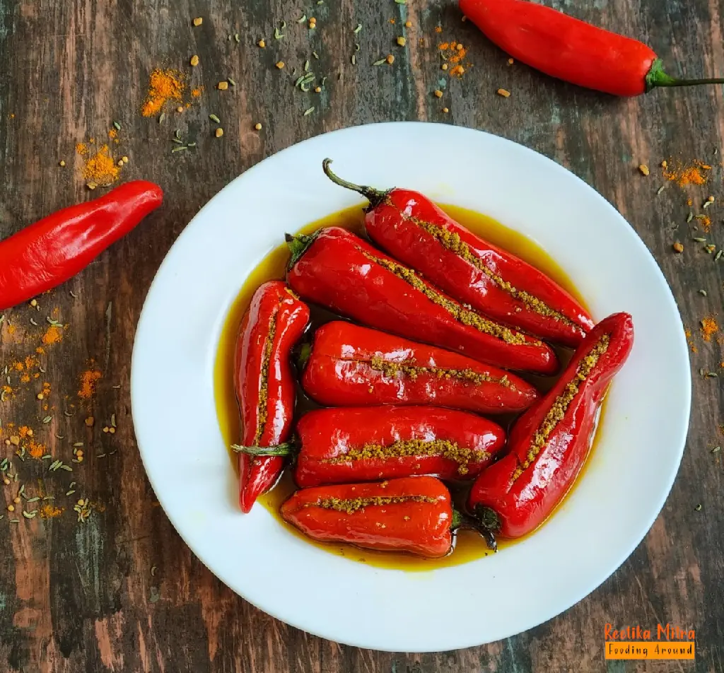 Red Chilli Pickle khula image.webp